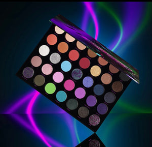 MORPHE-X-NIKITA-ARTISTRY-PALETTE.jpg